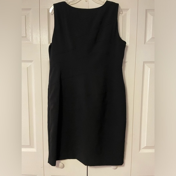 Brand New Calvin Klein Black Sheath Dress - Size 16 - Picture 4 of 7